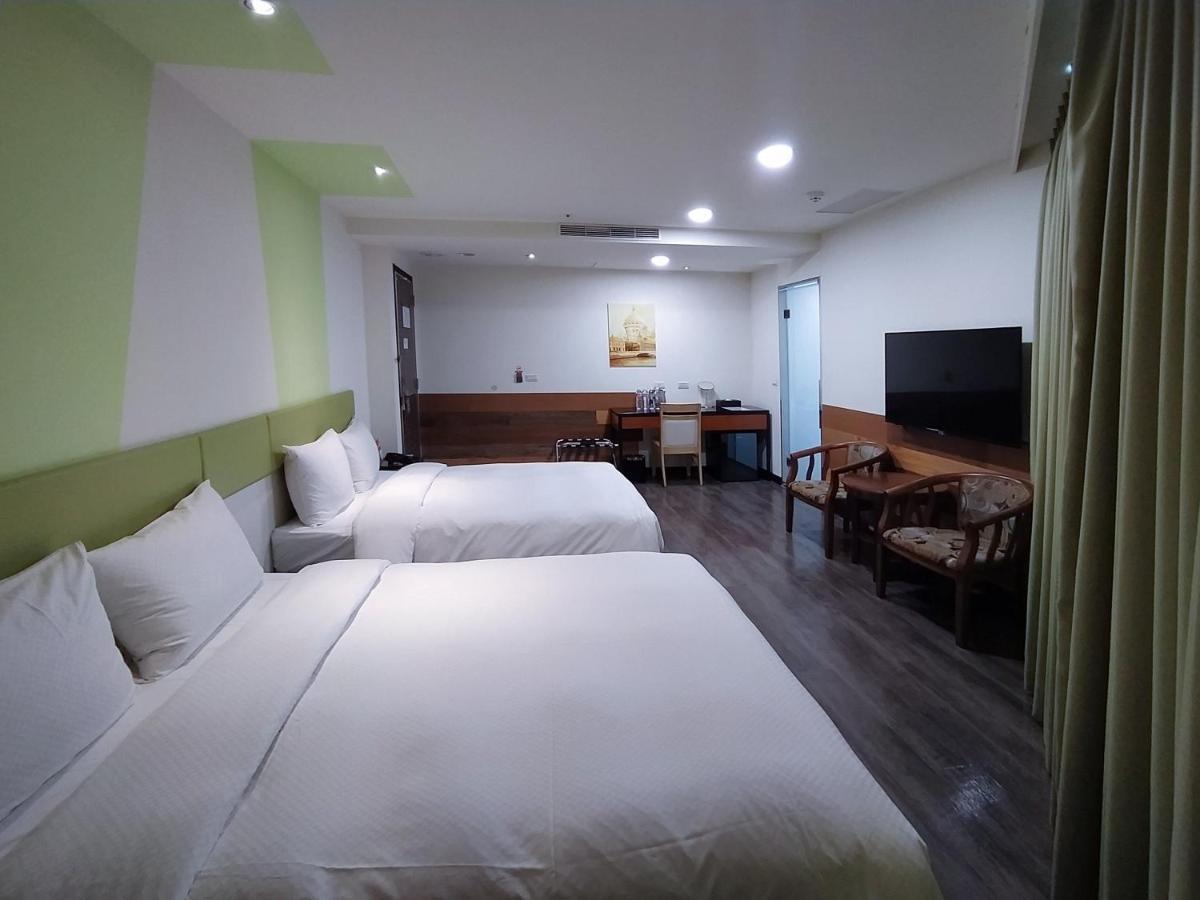 Hotel J Taoyuan Pingzhen Exterior foto